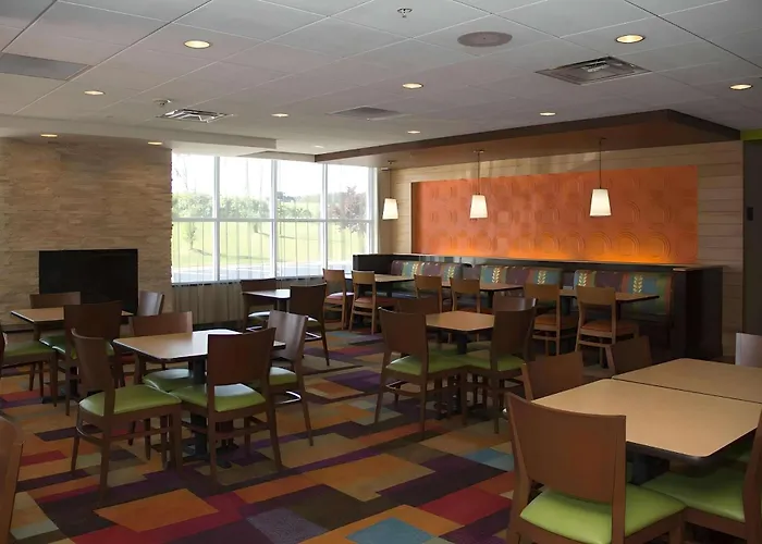 Peach Tree Inn And Suites
