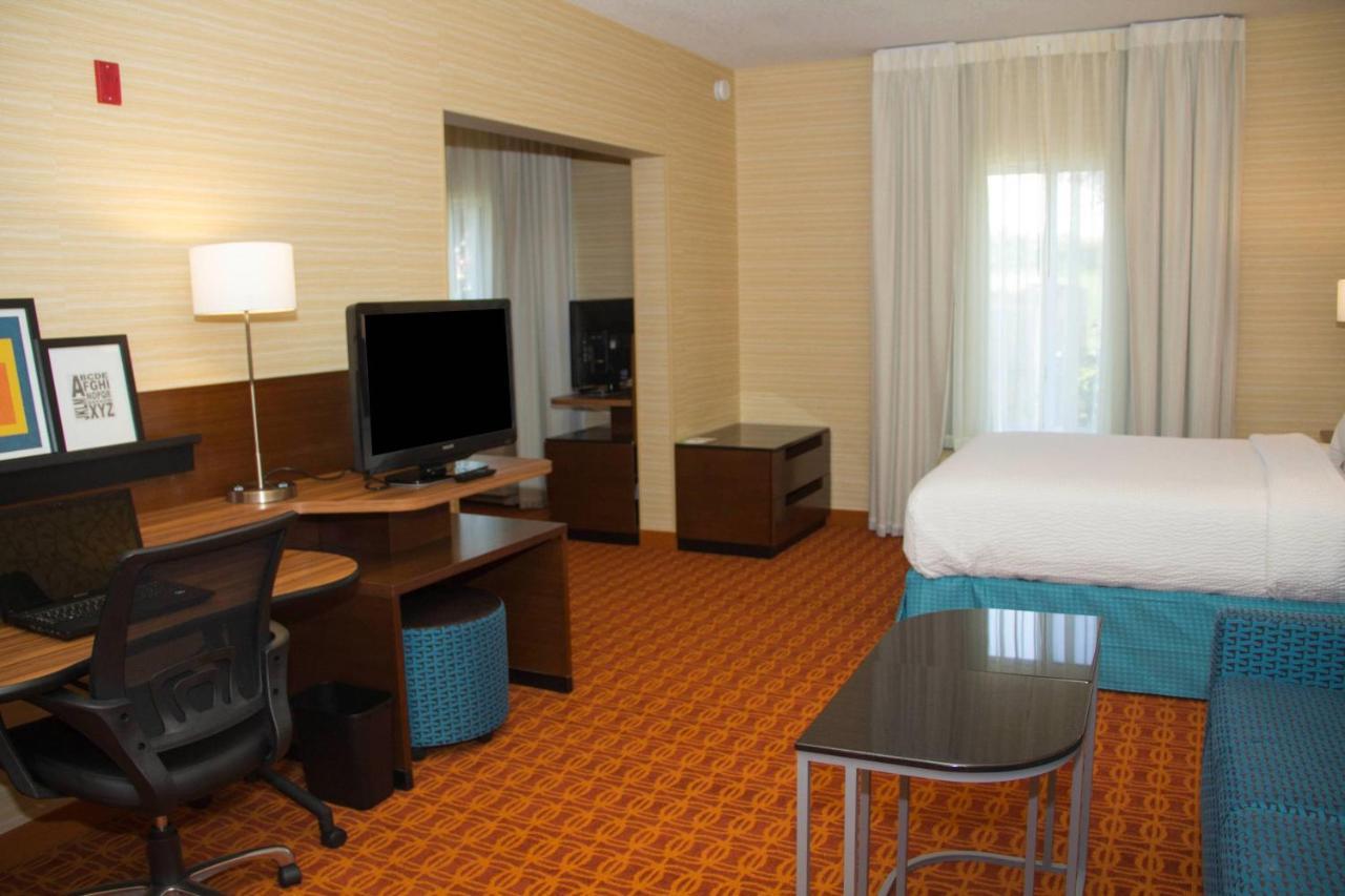 Peach Tree And Hotel 3*